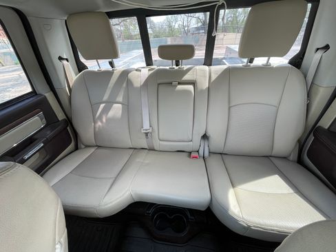 Used 2014 RAM 3500 Laramie image 14