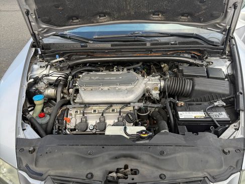 Used 2005 Acura TL 3.2 Sedan 4D image 14