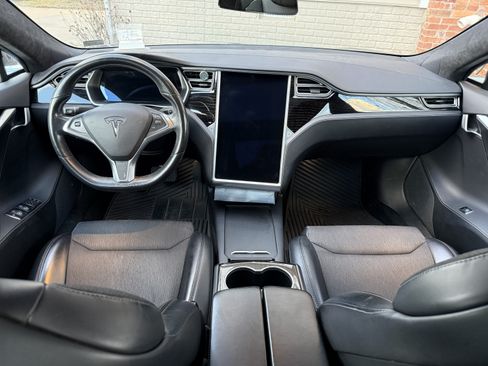 Used 2017 Tesla Model S 75D image 8