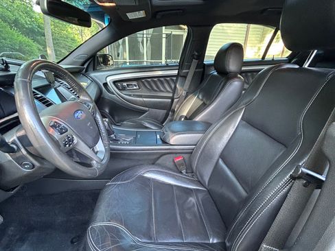 Used 2017 Ford Taurus SEL w/ Equipment Group 201A FWD image 15
