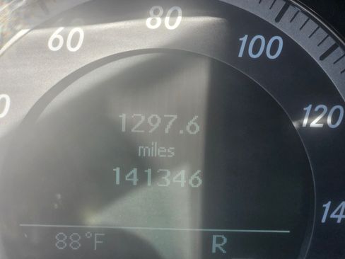 Used 2011 Mercedes-Benz E 350 Sedan image 6