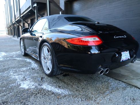Used 2011 Porsche 911 Carrera S image 11