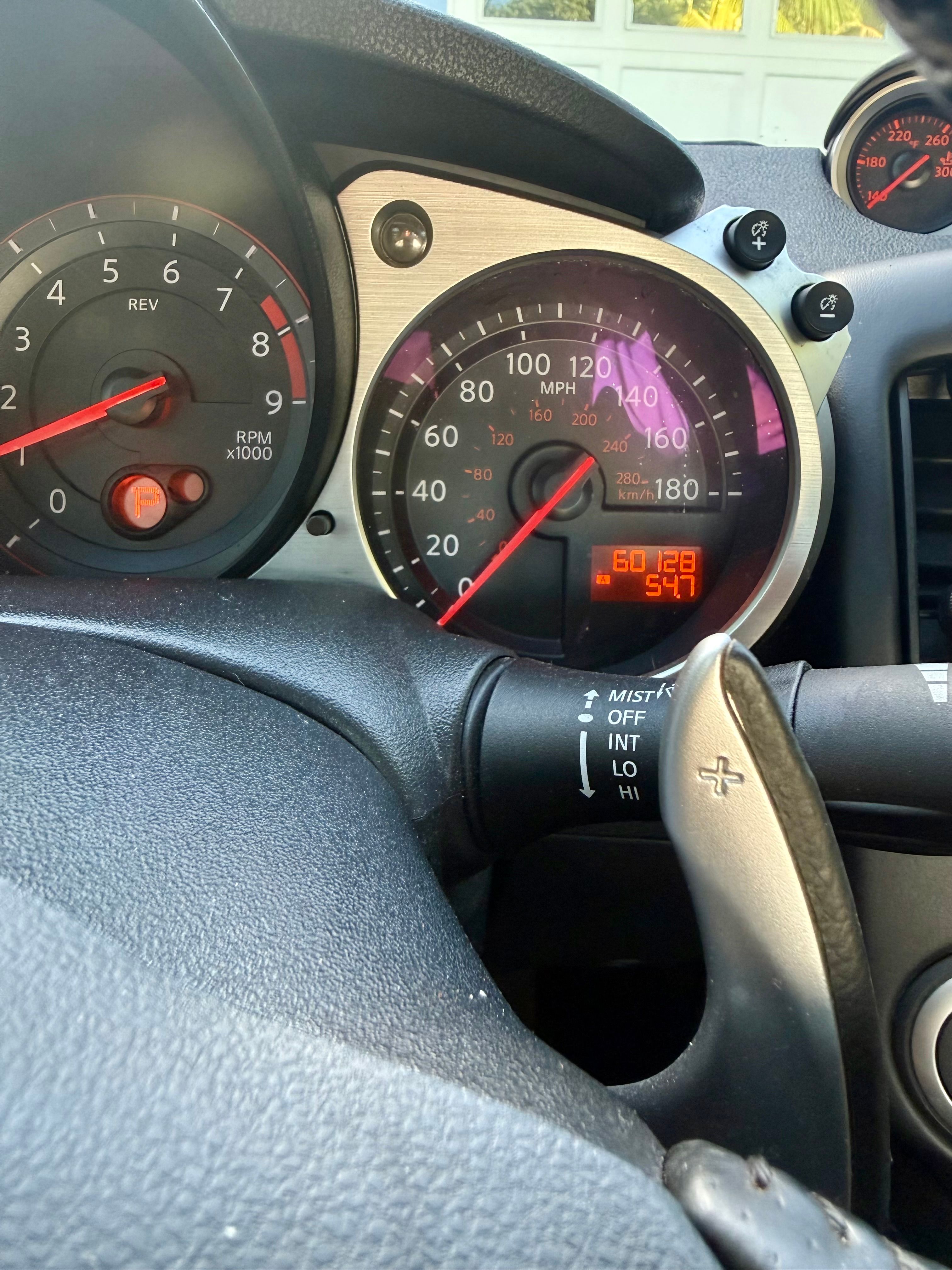 Used 2012 Nissan 370Z Coupe w/ Sport Pkg RWD image 17