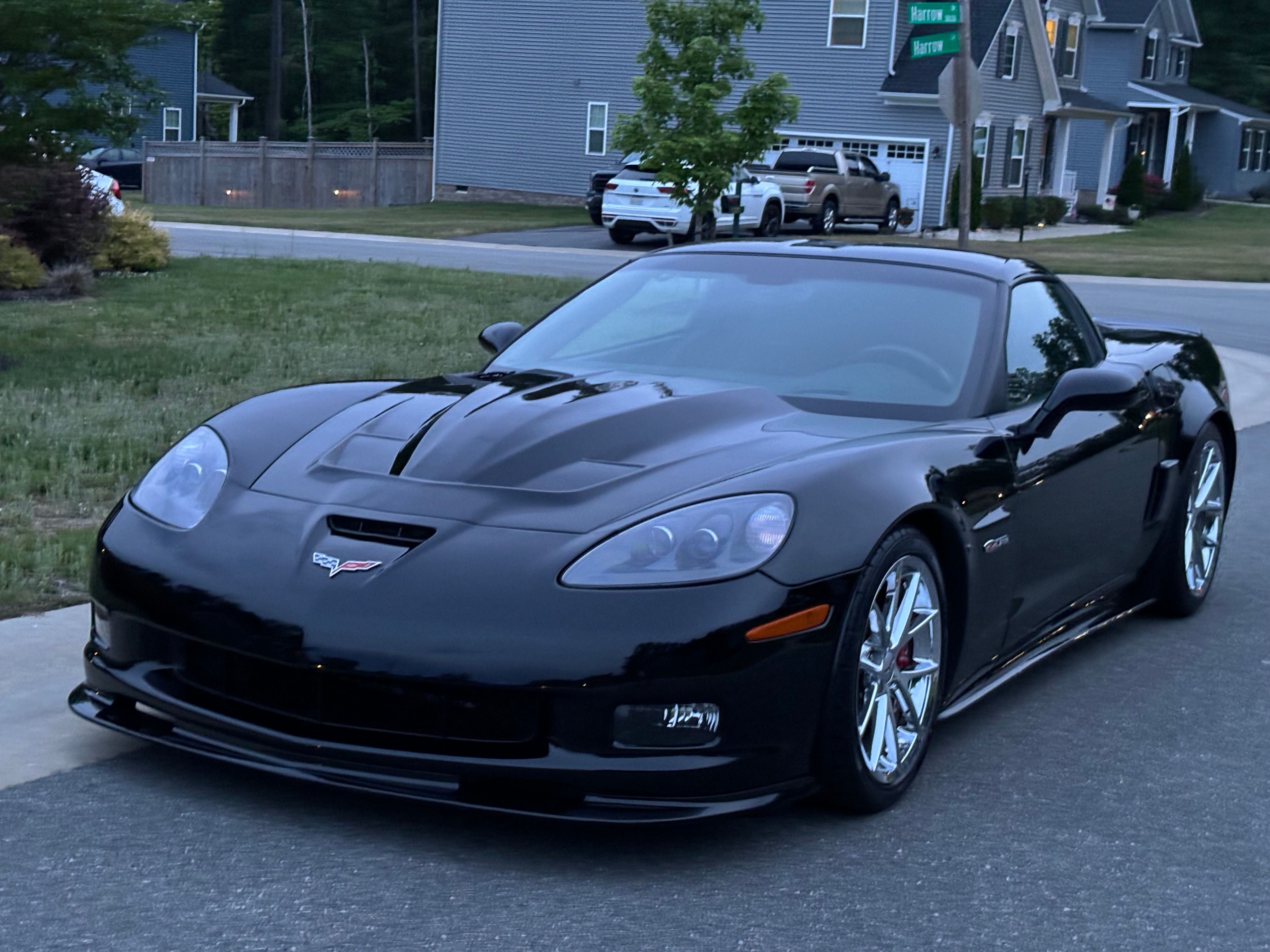 Used 2011 Chevrolet Corvette Z06 w/ Preferred Equipment Group RWD image 1