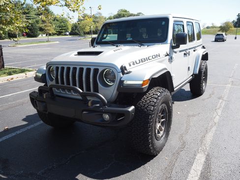 Used 2023 Jeep Wrangler Unlimited Rubicon 392 w/ Xtreme Recon 35" Tire Package image 5