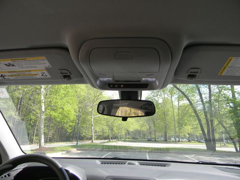 Used 2019 Chevrolet Equinox LT FWD image 23