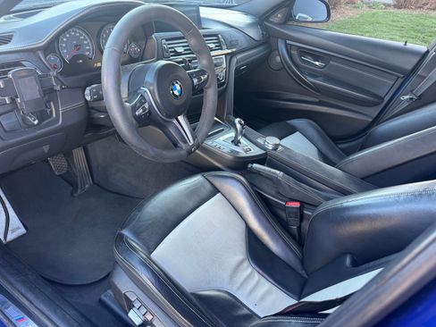 Used 2018 BMW M3 CS w/ Executive Package image 19