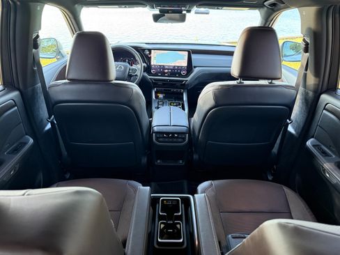 Used 2025 Lexus TX 350 AWD w/ Technology Package image 19