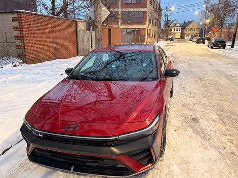 Used 2025 Hyundai Elantra N image 1