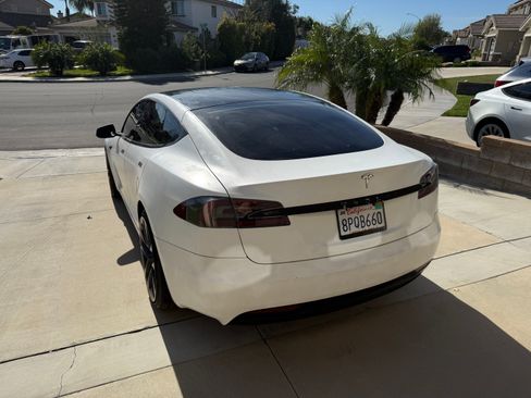 Used 2017 Tesla Model S 75 image 2