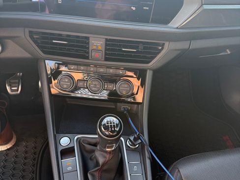 Used 2019 Volkswagen Jetta GLI FWD image 13