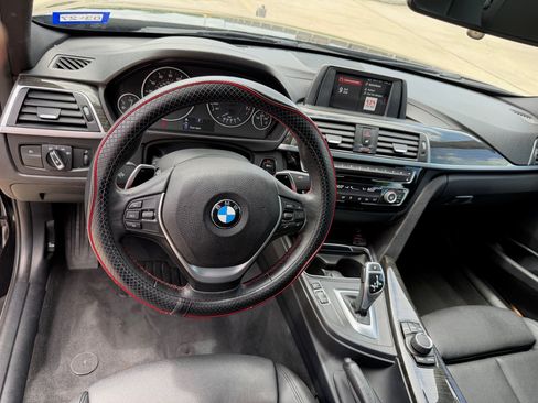 Used 2018 BMW 330i Sedan RWD image 5