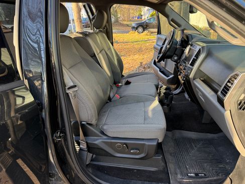 Used 2015 Ford F150 XLT w/ Equipment Group 302A Luxury image 15