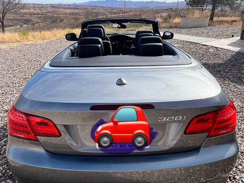 Used 2012 BMW 328i Convertible image 6