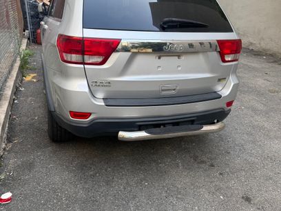 Used 2011 Jeep Grand Cherokee Laredo