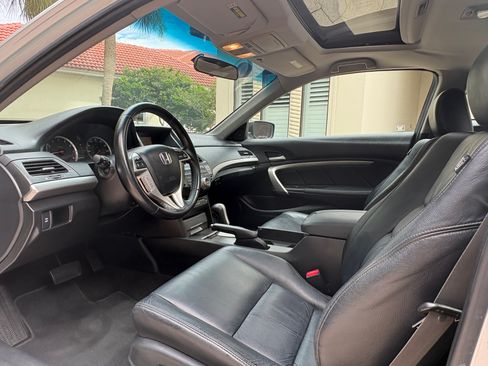Used 2009 Honda Accord EX-L image 11
