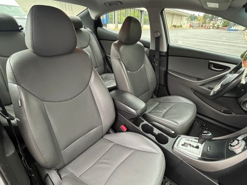 Used 2011 Hyundai Elantra Limited image 20