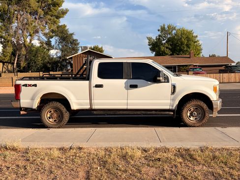 Used 2017 Ford F350 XL AWD/4WD image 2