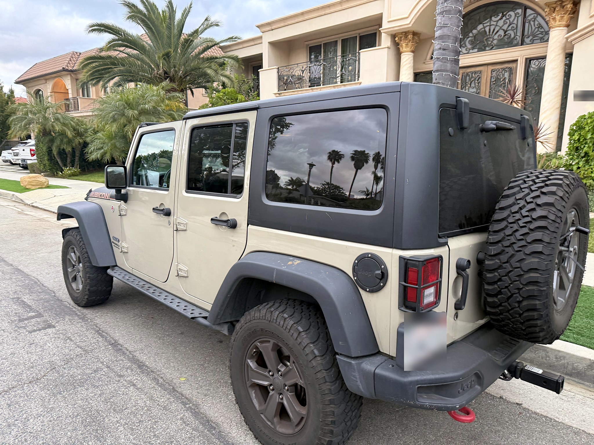 Used 2017 Jeep Wrangler Unlimited Rubicon AWD/4WD image 6
