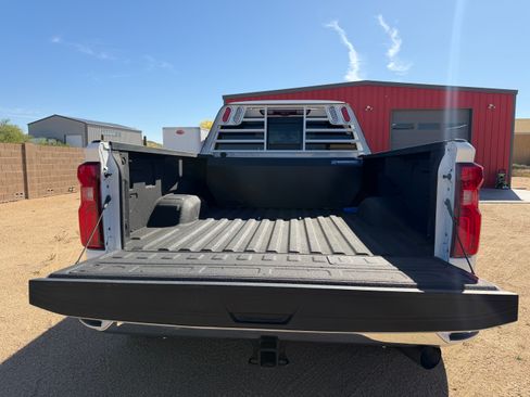 Used 2020 Chevrolet Silverado 3500 LTZ w/ LTZ Plus Package image 5