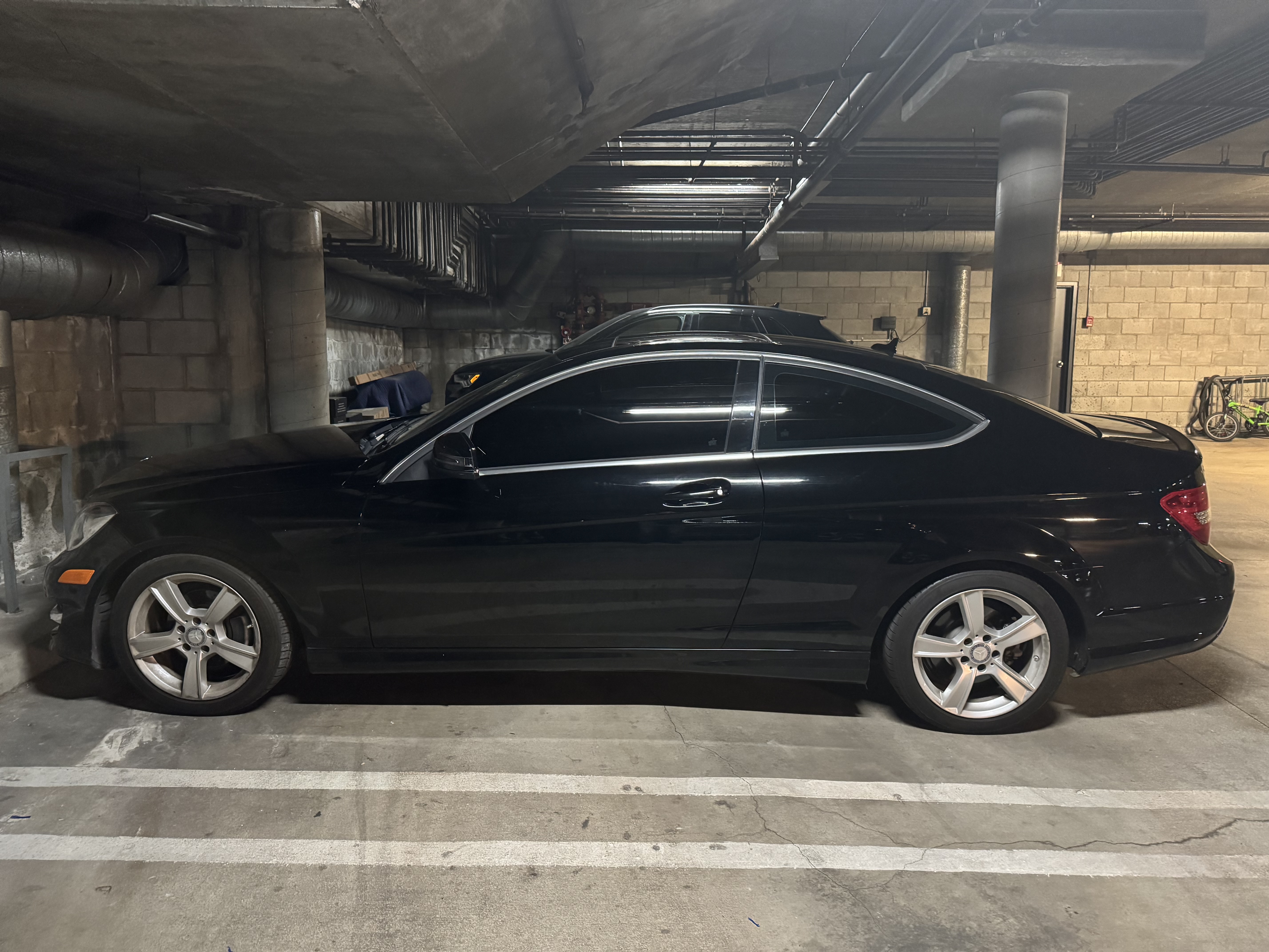 Used 2014 Mercedes-Benz C 250 Coupe image 1