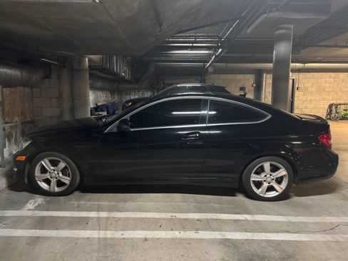 Used 2014 Mercedes-Benz C 250 Coupe image 1