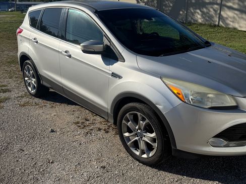 Used 2013 Ford Escape SEL image 8