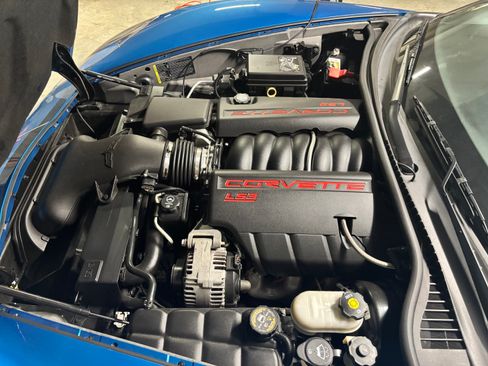 Used 2008 Chevrolet Corvette Coupe w/ Preferred Equipment Group RWD image 9