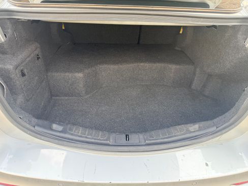 Used 2019 Ford Fusion SE image 15