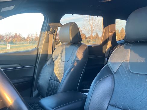 Used 2023 Kia Telluride EX X-Line image 12