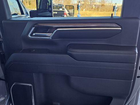 Used 2024 Chevrolet Silverado 2500 LT w/ All Star Edition image 19