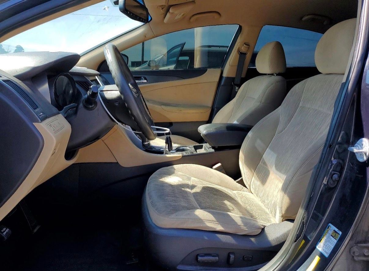 Used 2013 Hyundai Sonata GLS w/ Popular Equipment Pkg FWD image 9
