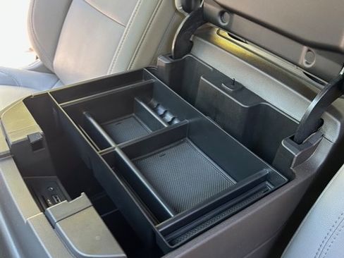 Used 2021 Chevrolet Silverado 3500 LTZ w/ LTZ Convenience Package image 15