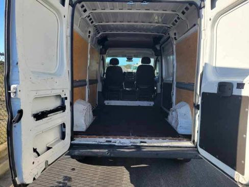 Used 2014 RAM ProMaster 2500 image 10