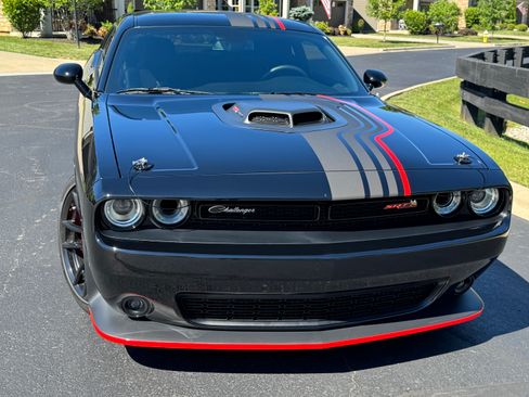 Used 2021 Dodge Challenger R/T Scat Pack w/ Shaker Package RWD image 6