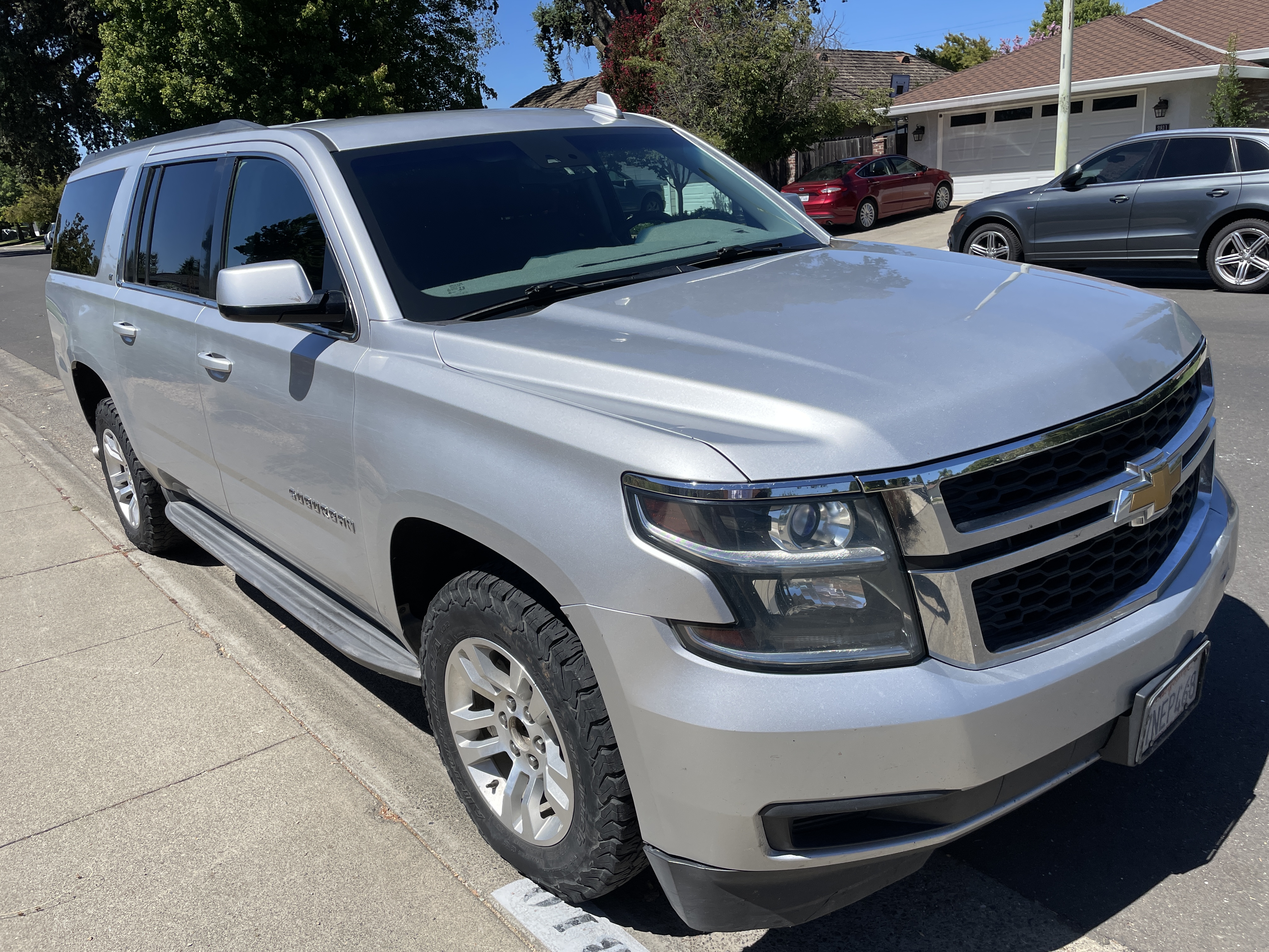 Used 2016 Chevrolet Suburban LT AWD/4WD image 1