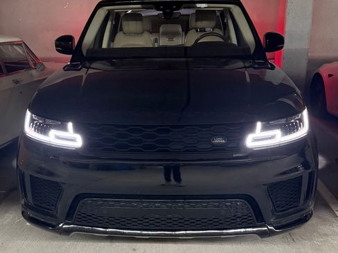 Used 2020 Land Rover Range Rover Sport HSE image 1