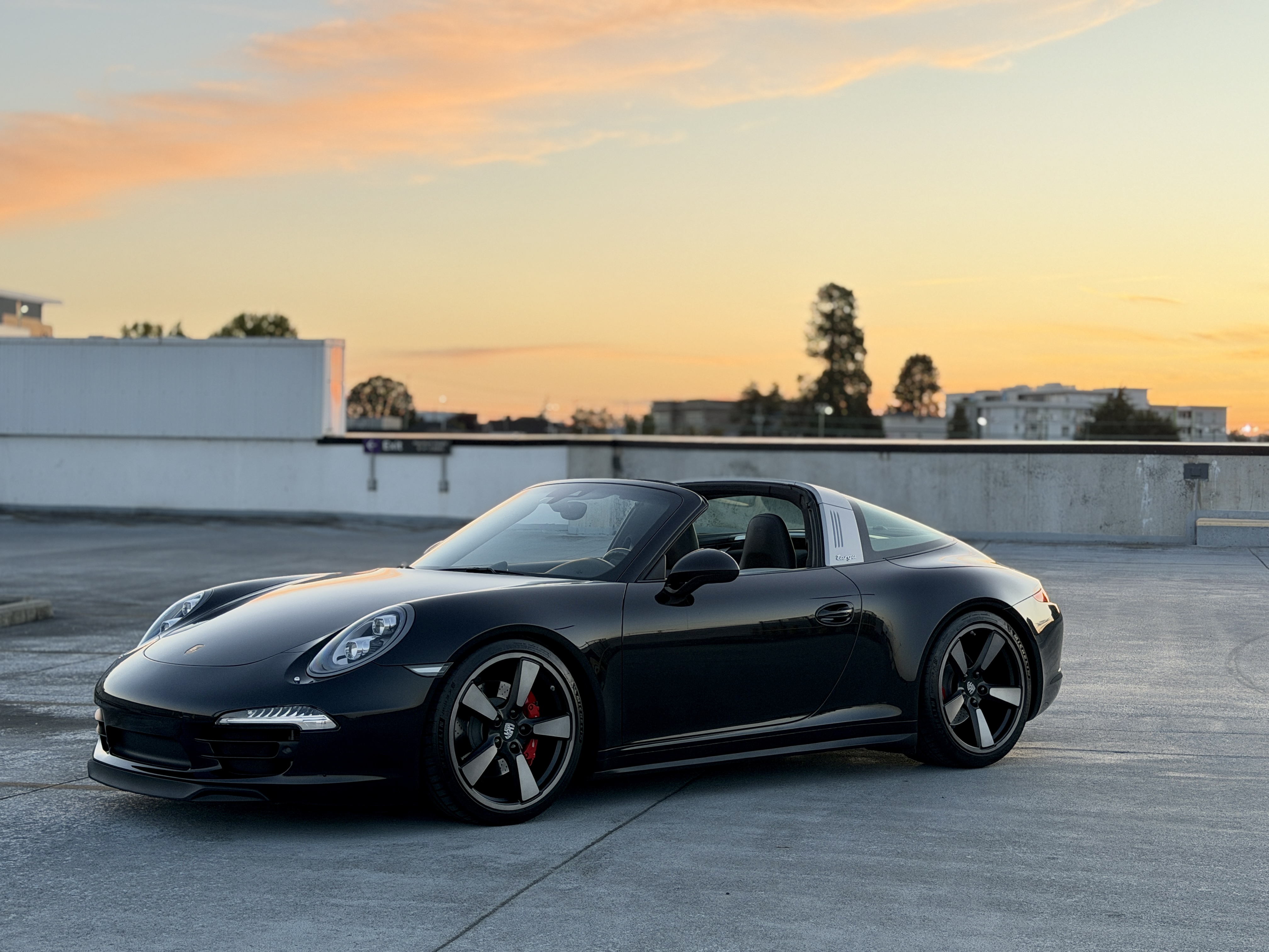 Used 2016 Porsche 911 Targa 4S AWD/4WD image 9