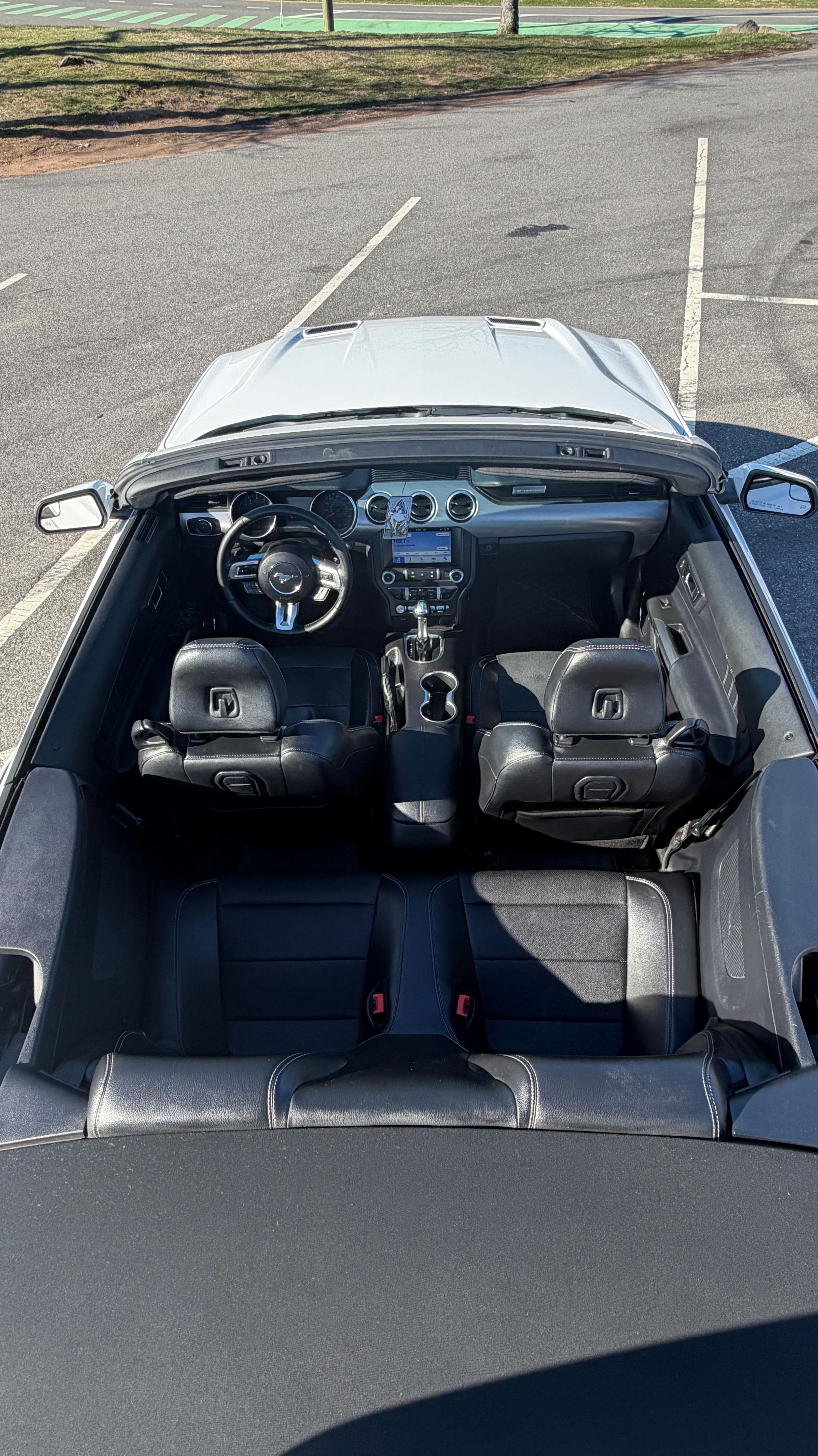 Used 2019 Ford Mustang Premium RWD image 14
