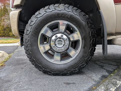 Used 2011 Ford F250 King Ranch w/ FX4 Off Road Pkg image 31