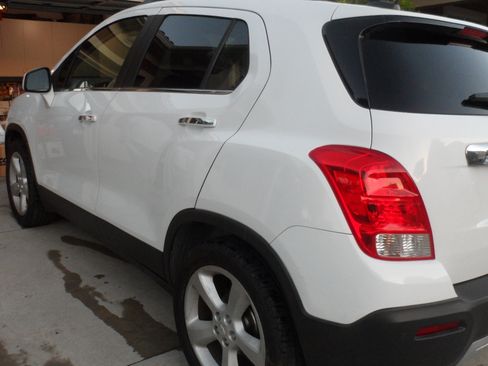 Used 2015 Chevrolet Trax LTZ w/ LPO, Cargo Package image 6