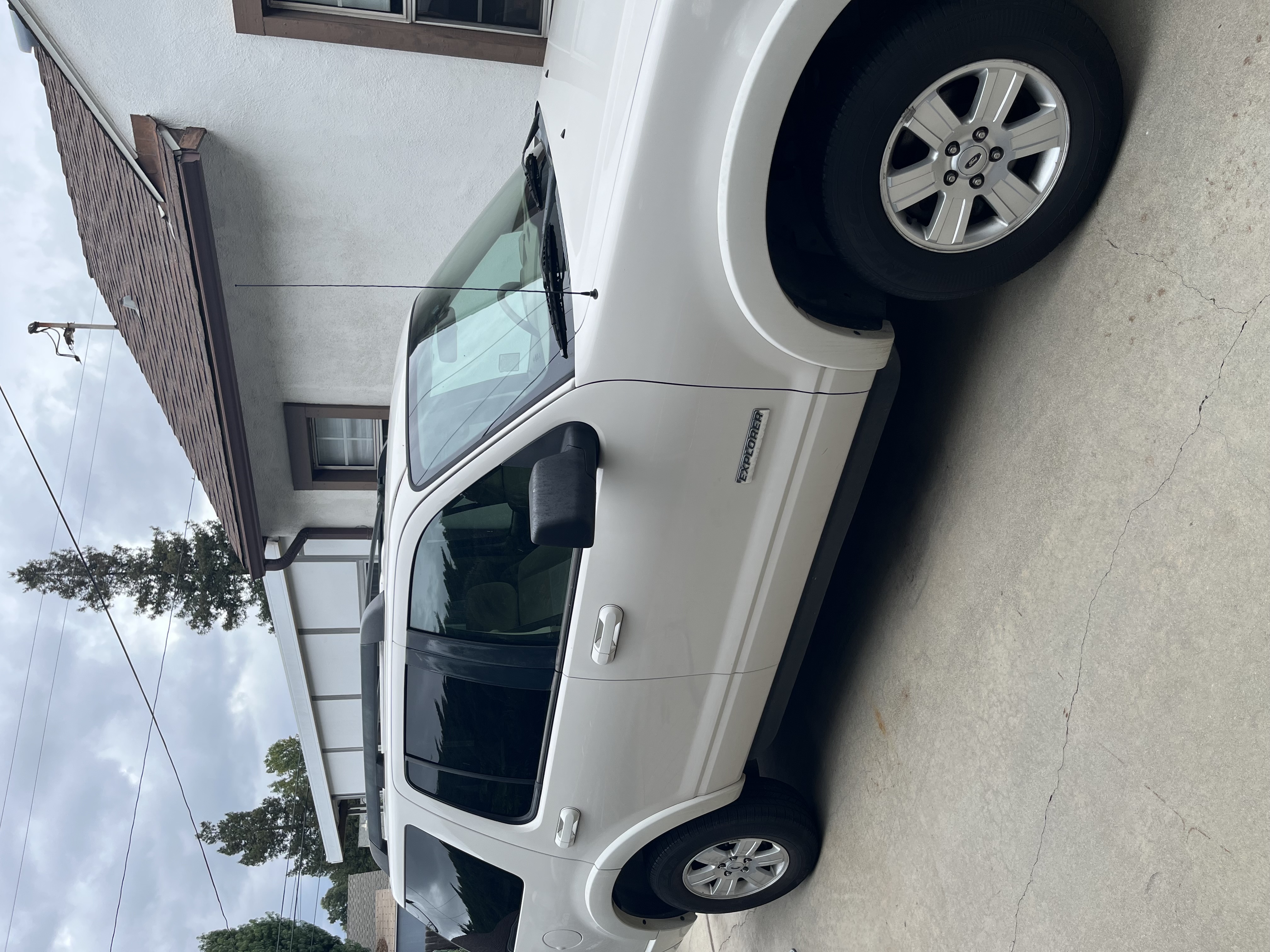 Used 2008 Ford Explorer XLT RWD image 14