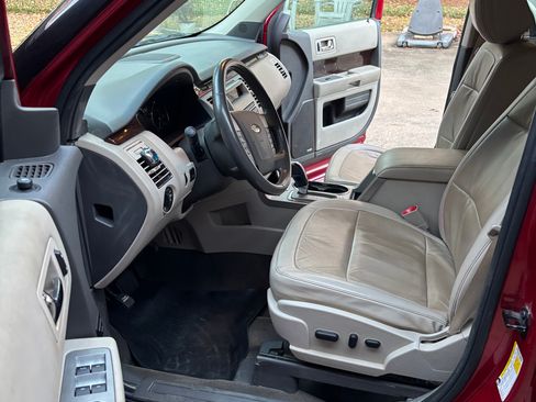 Used 2011 Ford Flex SEL w/ Rapid Spec Order Code image 9