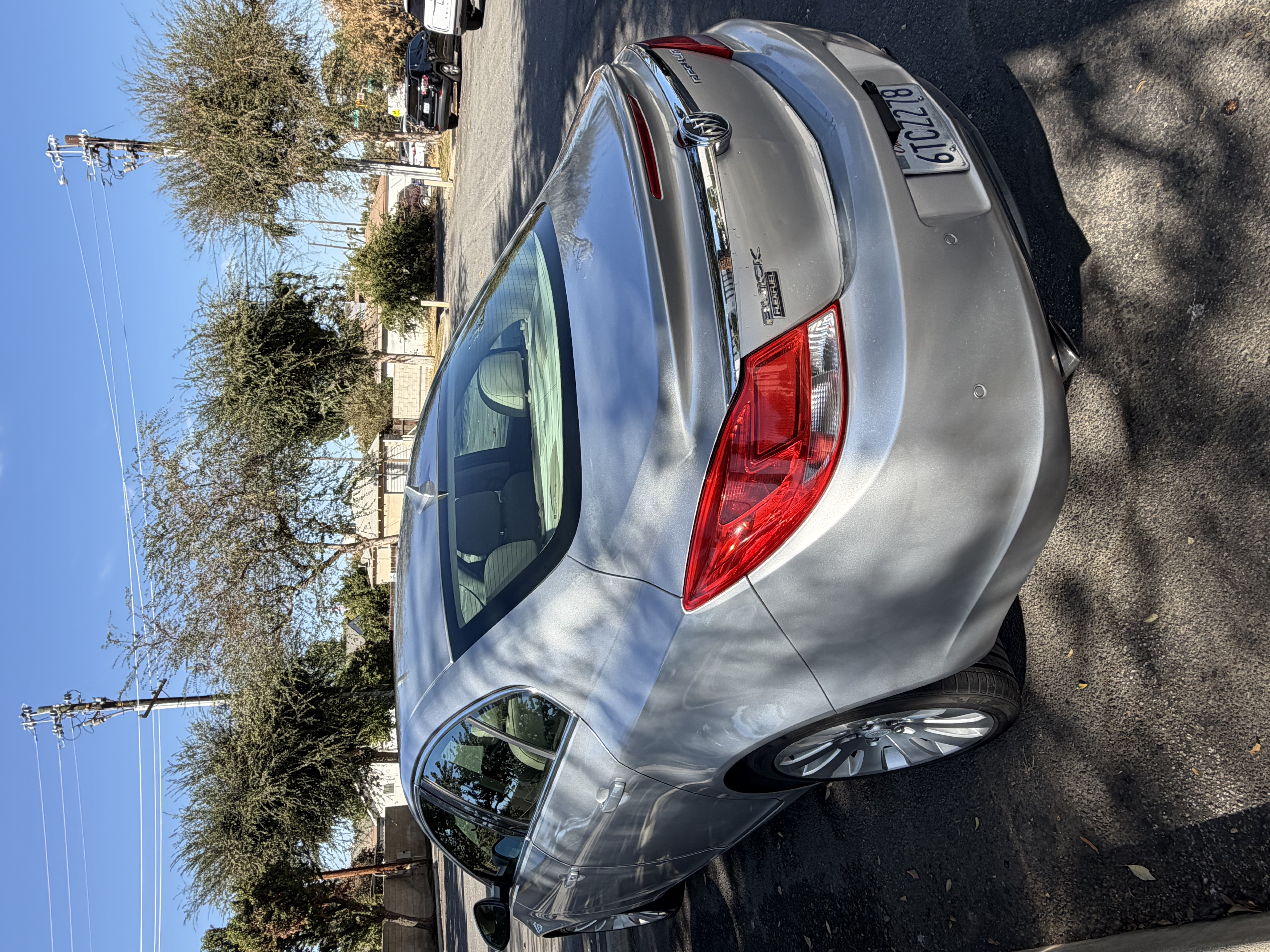 Used 2011 Buick Regal CXL Turbo w/ TO6 Preferred Equipment Group FWD image 11