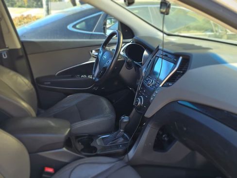 Used 2013 Hyundai Santa Fe Limited w/ Technology Pkg image 5