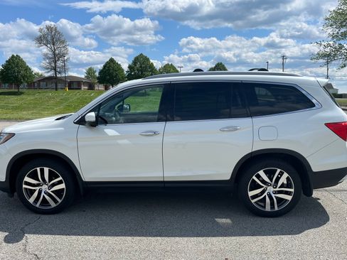 Used 2016 Honda Pilot Elite image 1