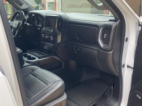 Used 2020 GMC Sierra 2500 Denali w/ Denali Ultimate Package AWD/4WD image 6