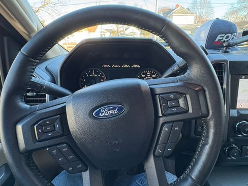 Used 2019 Ford F150 XLT w/ Equipment Group 302A Luxury image 21