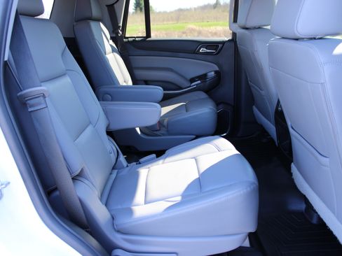 Used 2020 Chevrolet Tahoe LT image 12