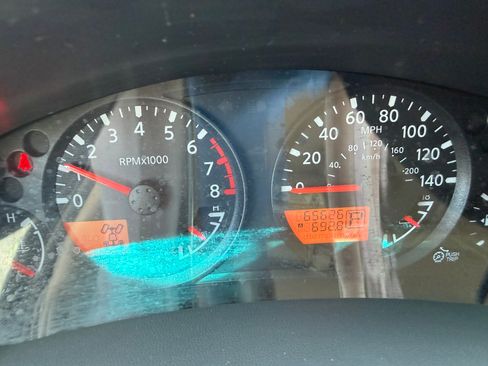 Used 2015 Nissan Frontier SV AWD/4WD image 10